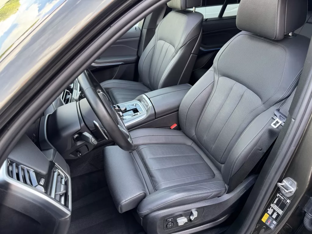 BMW X5 - Premium detail 3