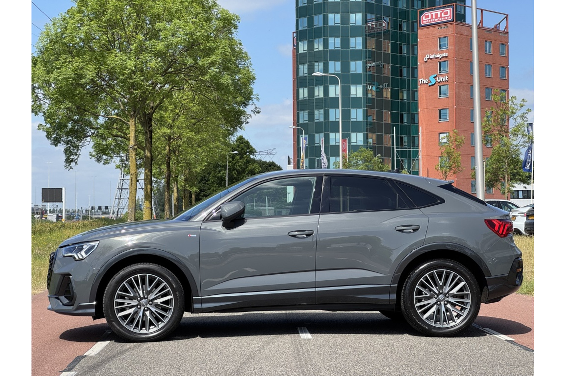 Audi Q3 - Premium detail 3