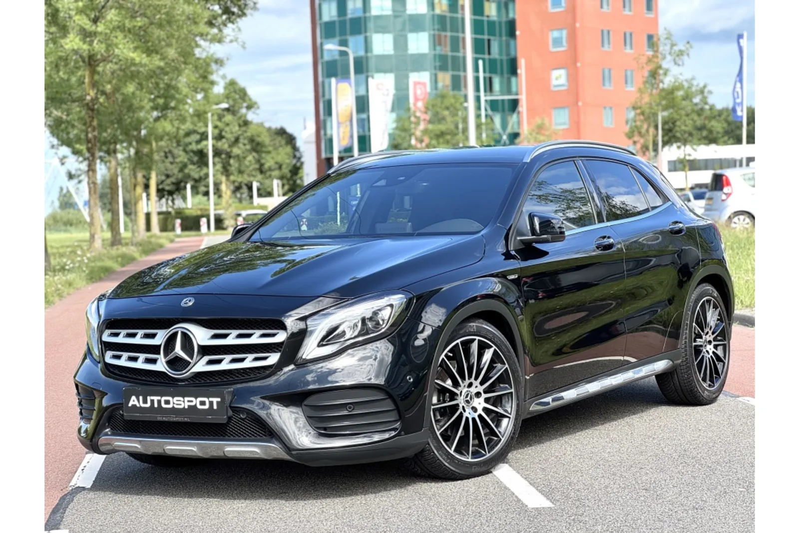 Mercedes-Benz GLA - Afbeelding 2