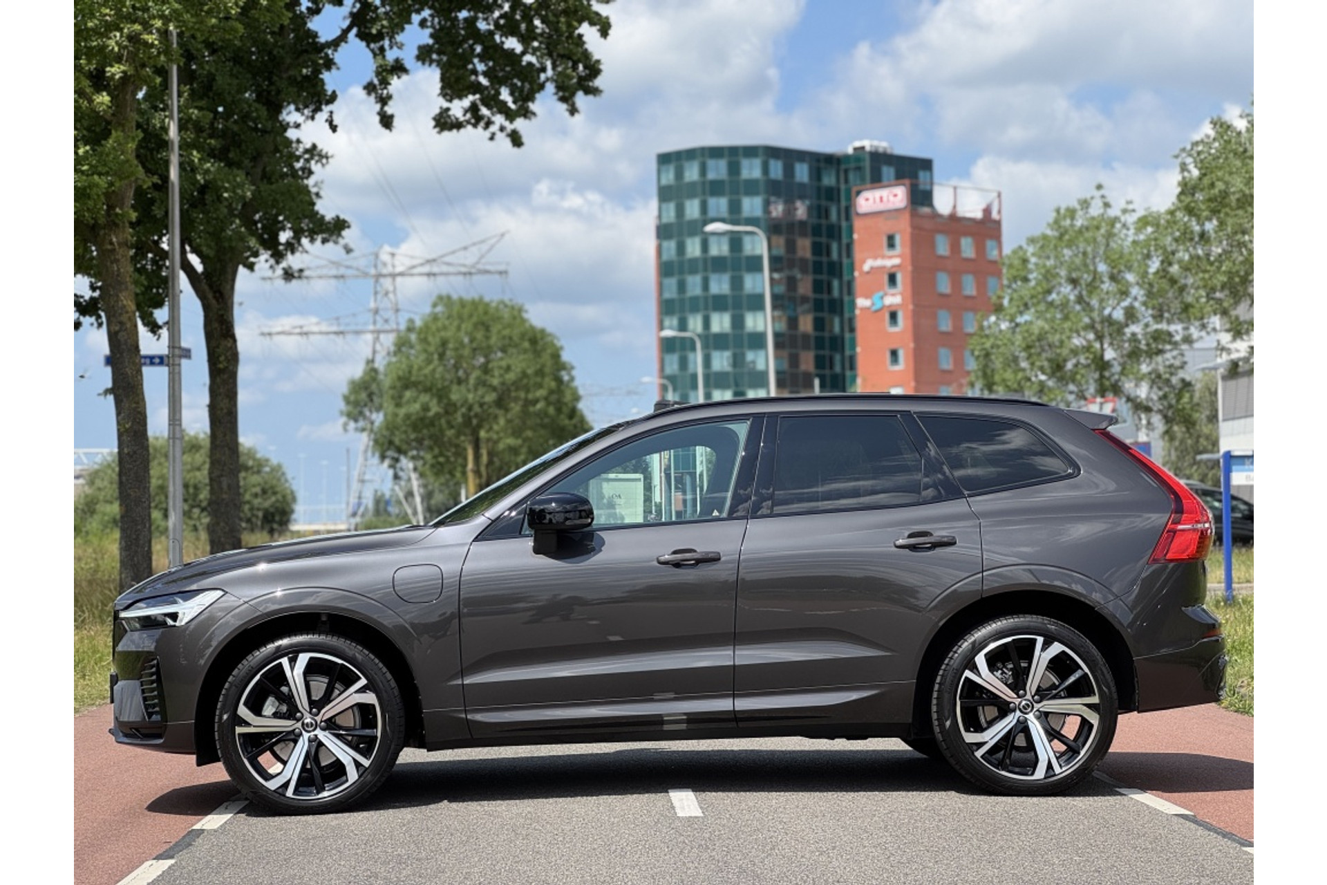 Volvo XC60 - Premium detail 3