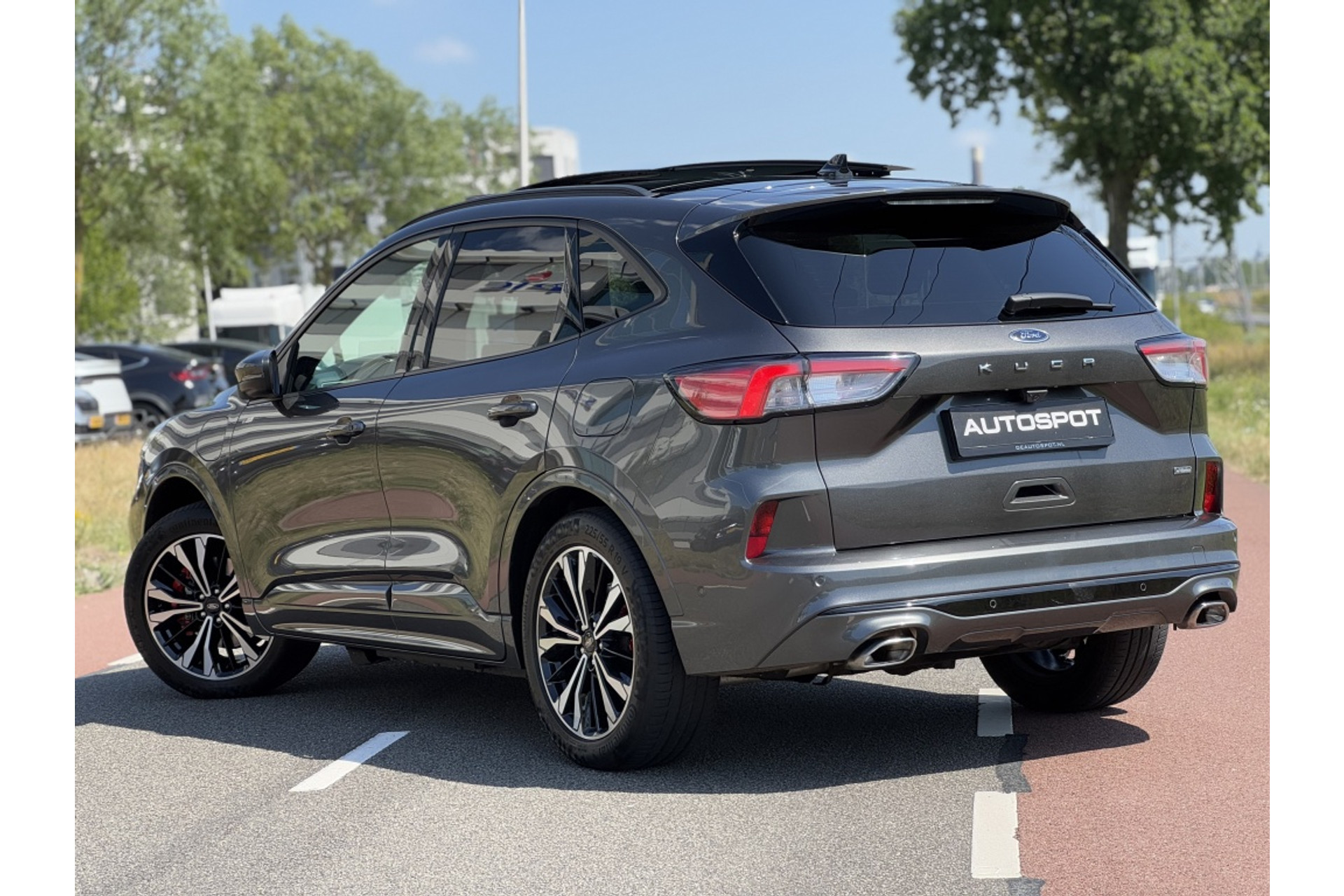 Ford Kuga - Premium detail 3