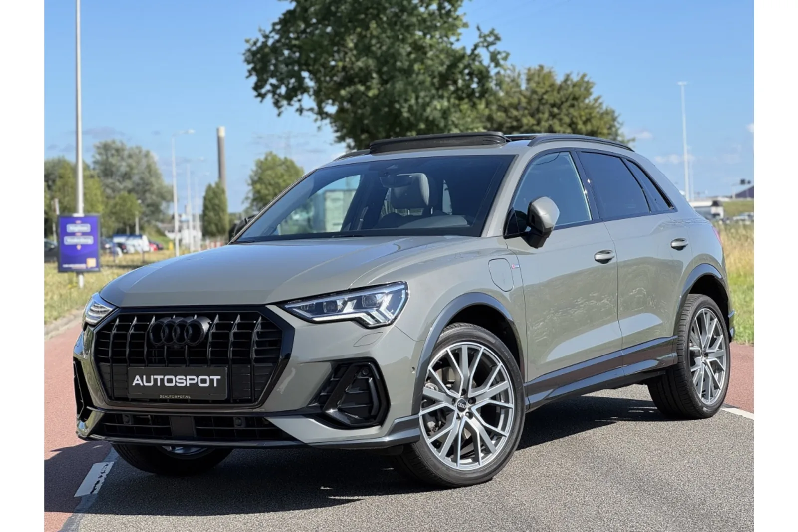 Audi Q3 2021 occasion kopen — De Autospot Utrecht