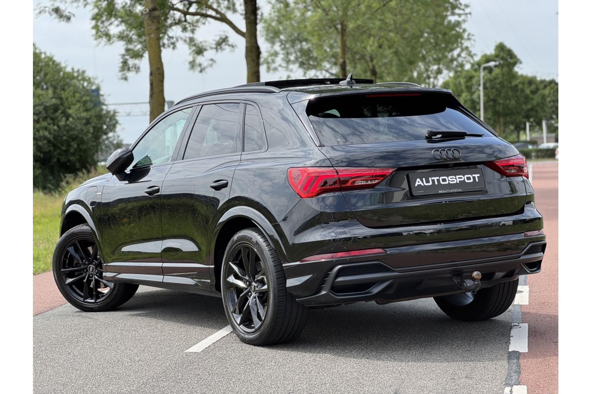 Audi Q3 - Premium detail 3