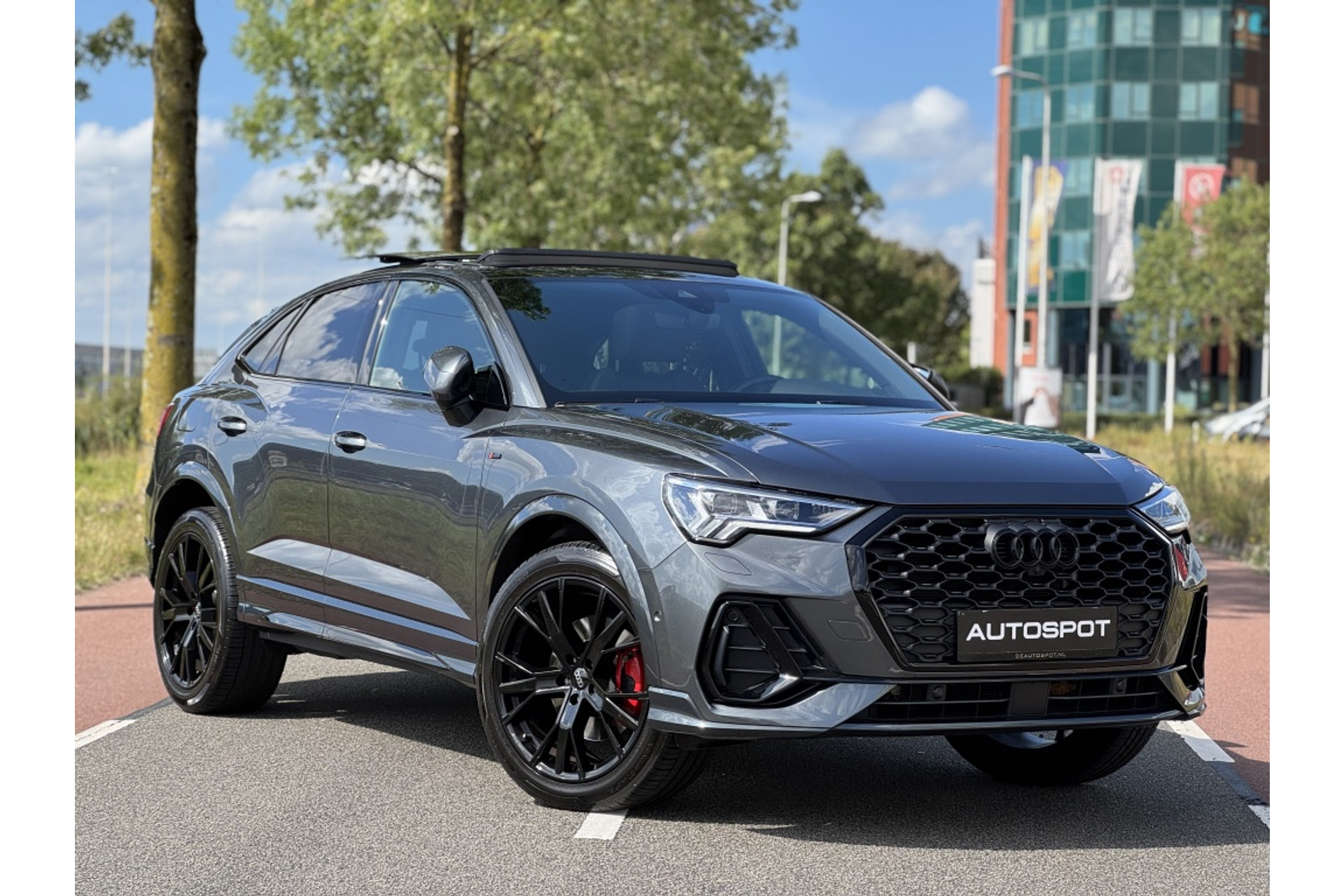 Audi Q3 - Premium detail 3