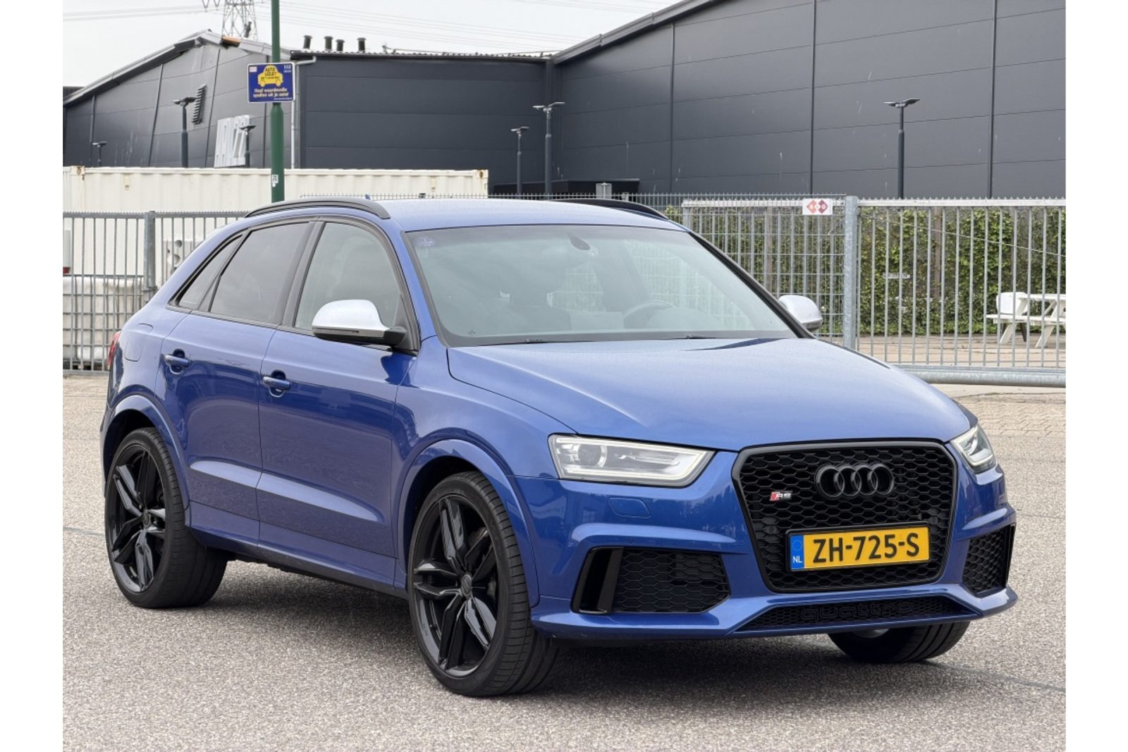 Audi RSQ3