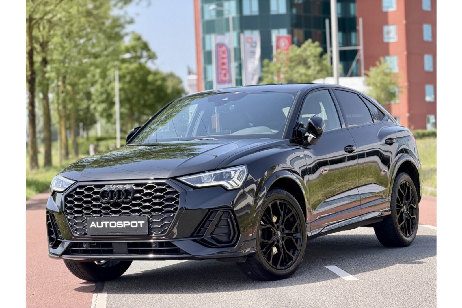 Audi Q3 - Premium detail 3