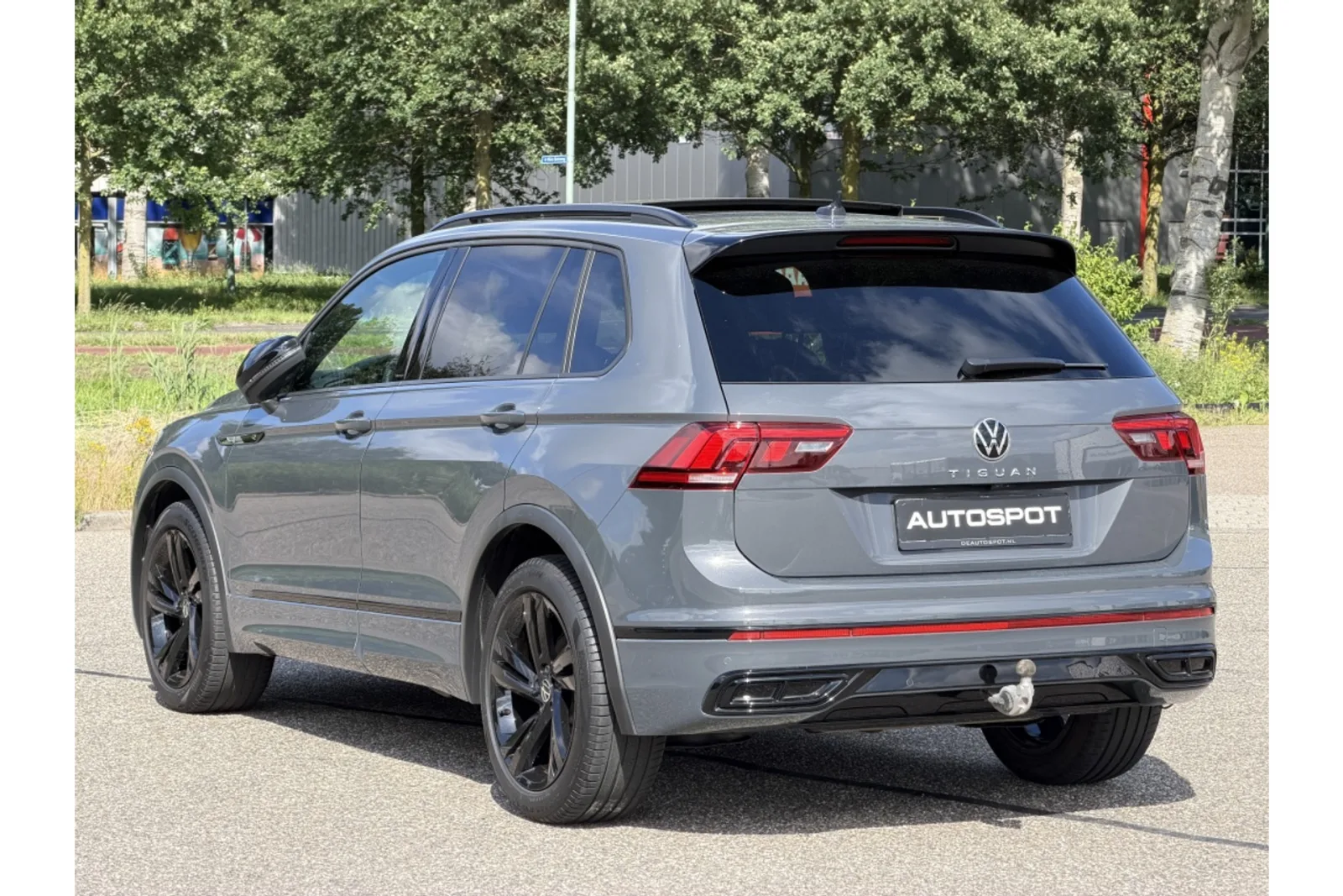 Volkswagen Tiguan - Afbeelding 2