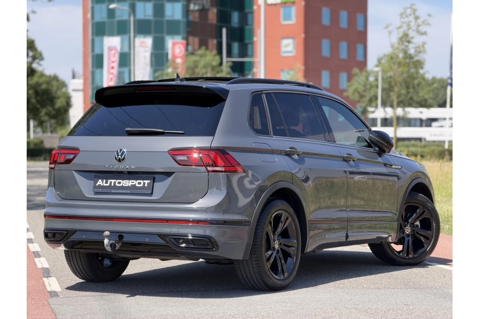 Volkswagen Tiguan - Afbeelding 2