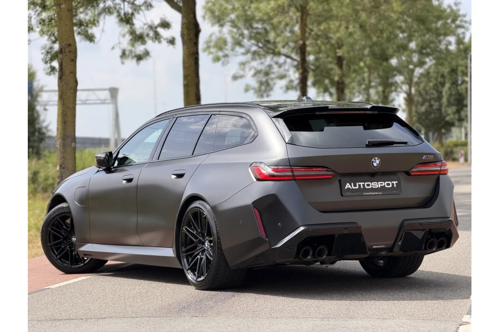 BMW M5 - Afbeelding 2