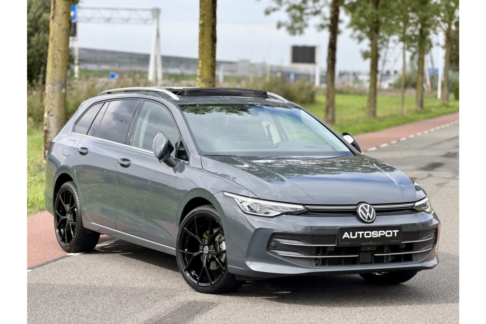 Volkswagen Golf 2024